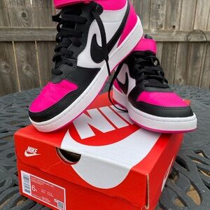 Nike Sneakers - Black, White, Pink